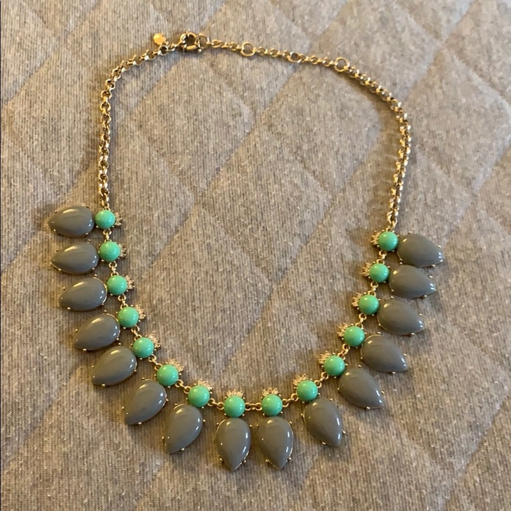 Decorative statement necklace!